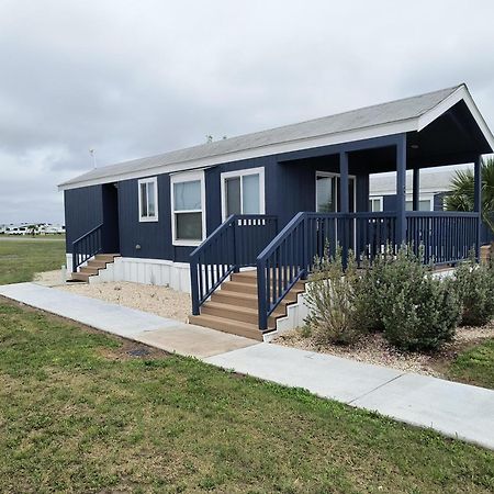 Jetstream Rv Resort At Tropical Trails Brownsville Exterior photo